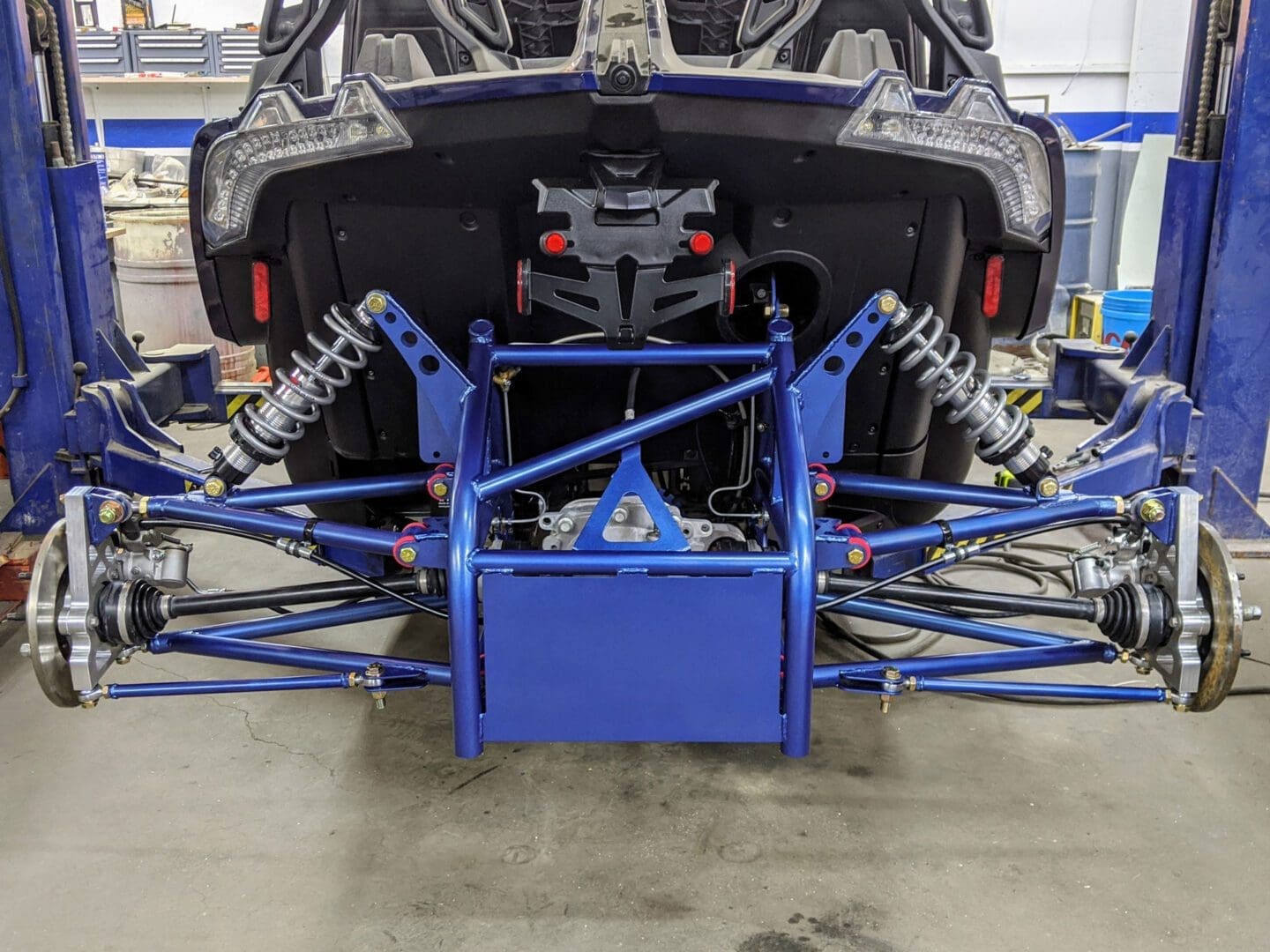 project-324-rear-assembly Slingshot Accessories