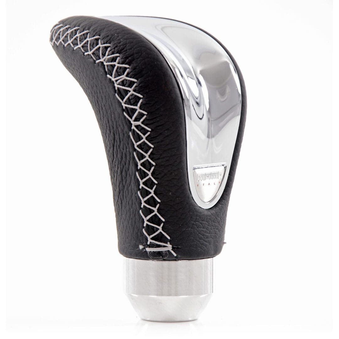 s-l1600 (14) MOMO COMBAT EVO Shift Knob Leather In White